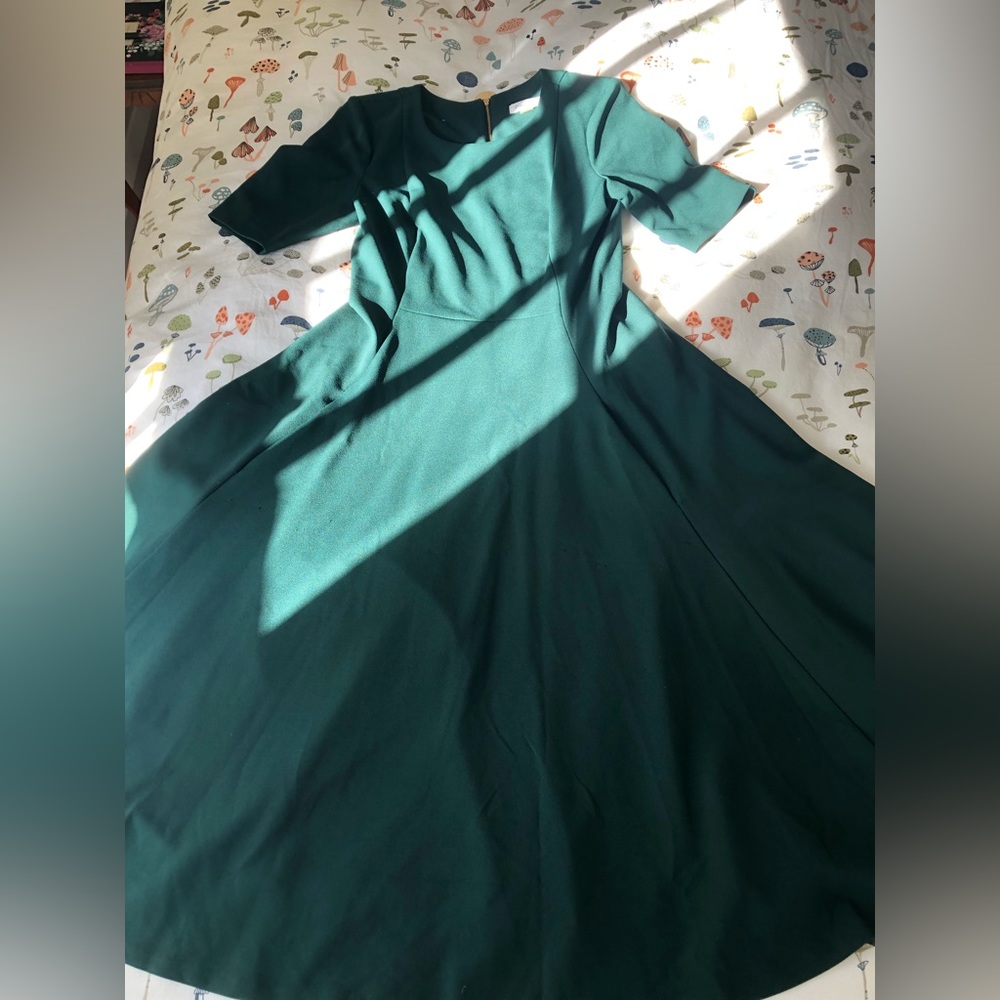 Deep green Calvin Klein midi dress
